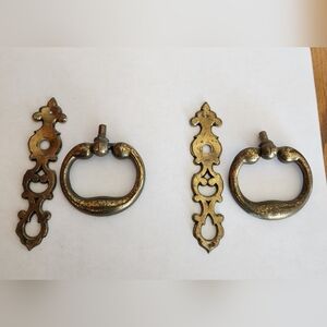 VINTAGE BRASS DRAWER OR CABINET HANDLES